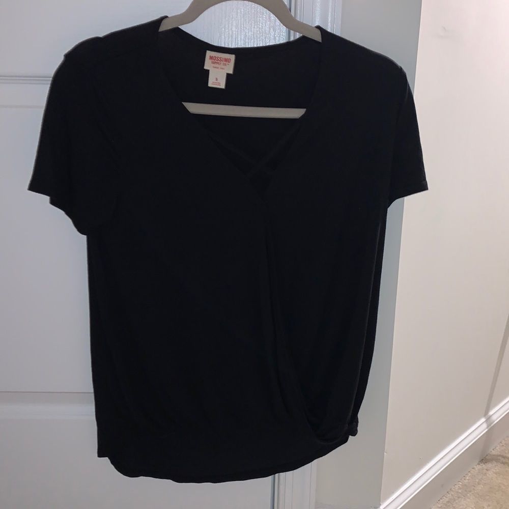 Black Flowy Top